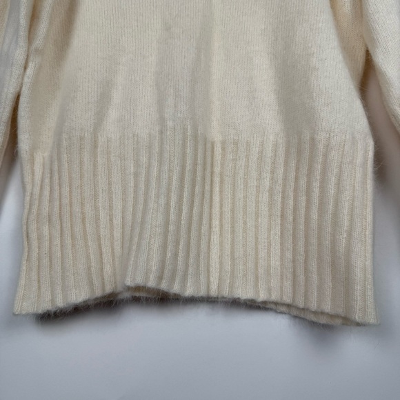 NWT Apostrophe Women’s Angora Blend V-neck Pullover Sweater Top Size 16/18 (XL) - Picture 6 of 10